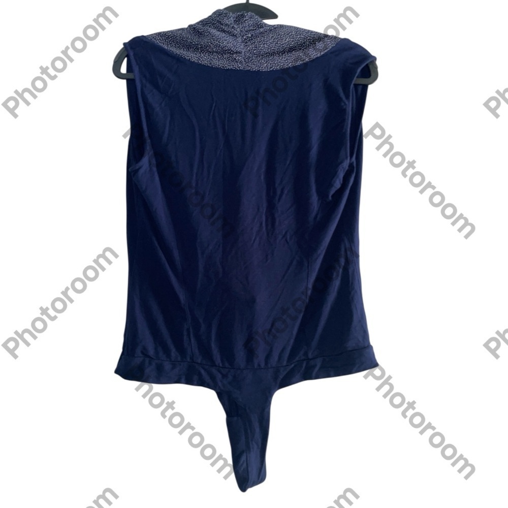 Eva Mendes for New York & CO Blue White Polka Dot Sleeveless Bodysuit Size M - Picture 4 of 6